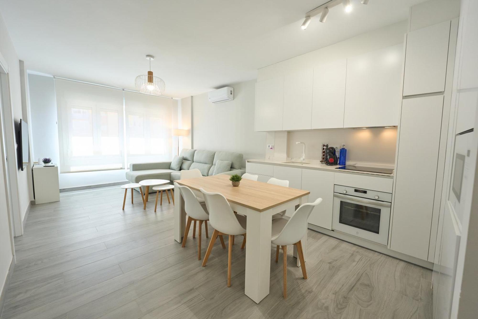 Paseo Maritimo - Apartamento A Estrenar, A Pie De Playa, Con 2 Banos Almería Exterior foto
