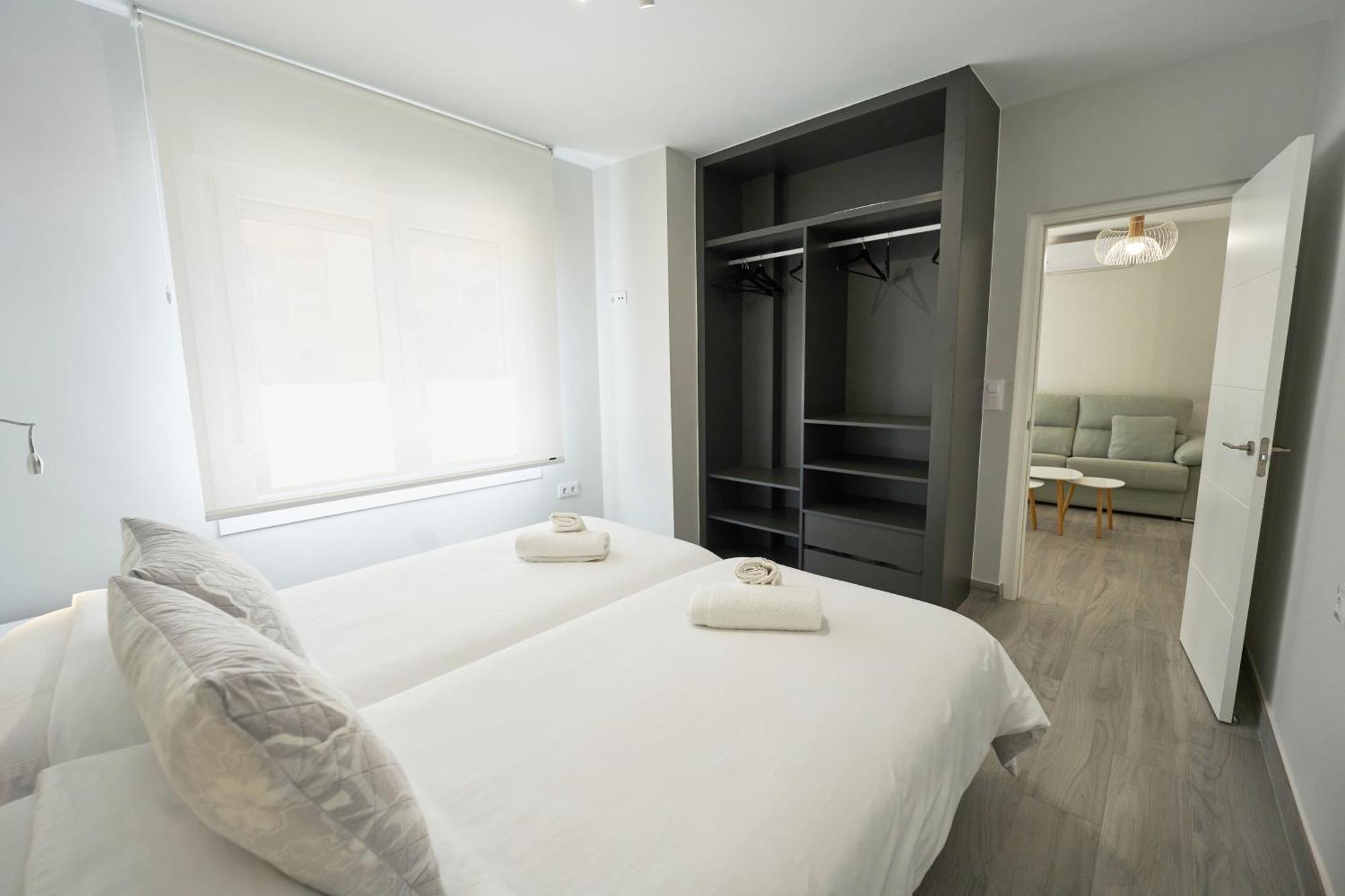 Paseo Maritimo - Apartamento A Estrenar, A Pie De Playa, Con 2 Banos Almería Exterior foto